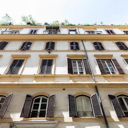 Louly Trevi Fountain Aparthotel Rome Exterior photo