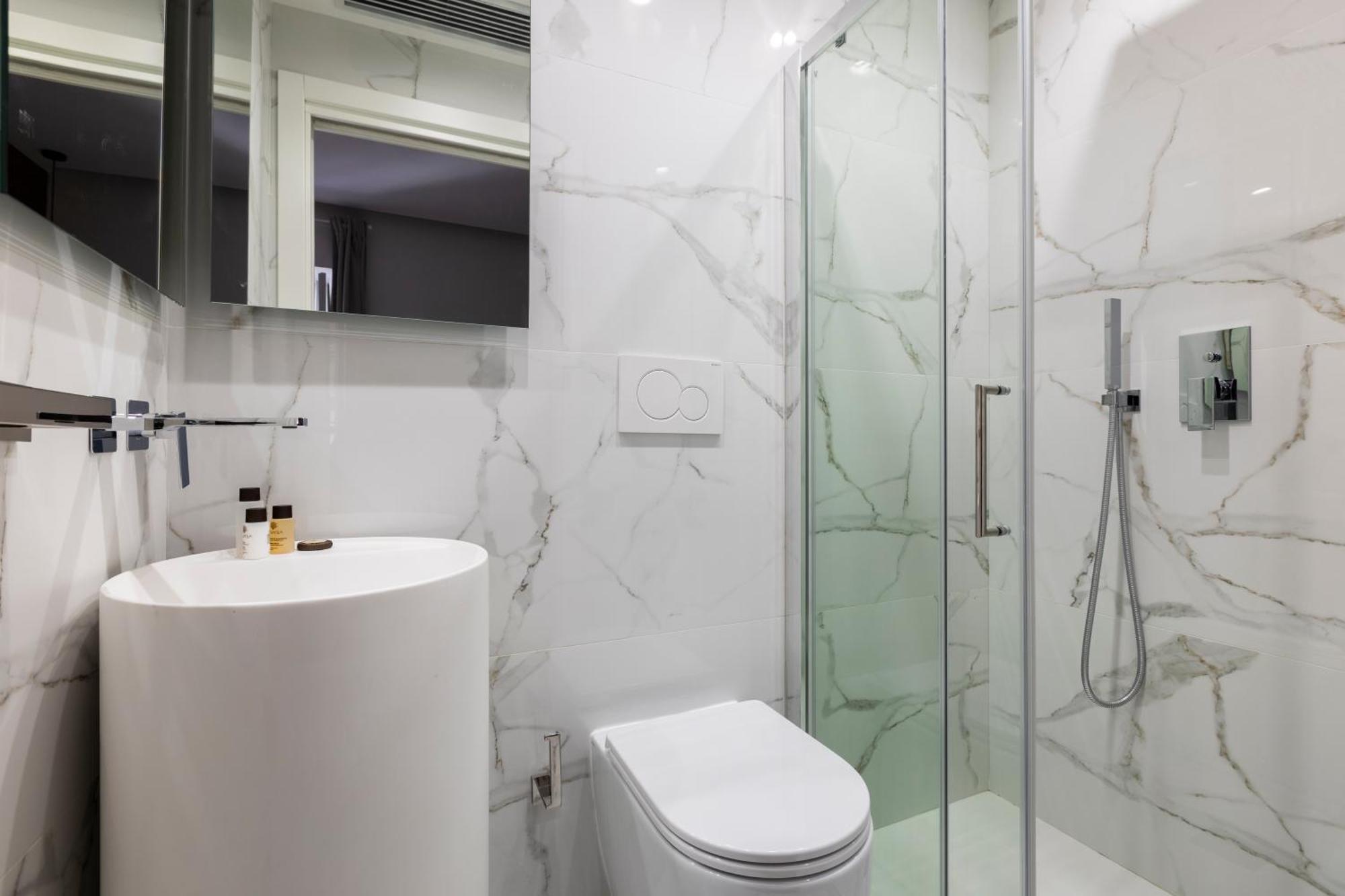 Louly Trevi Fountain Aparthotel Rome Exterior photo
